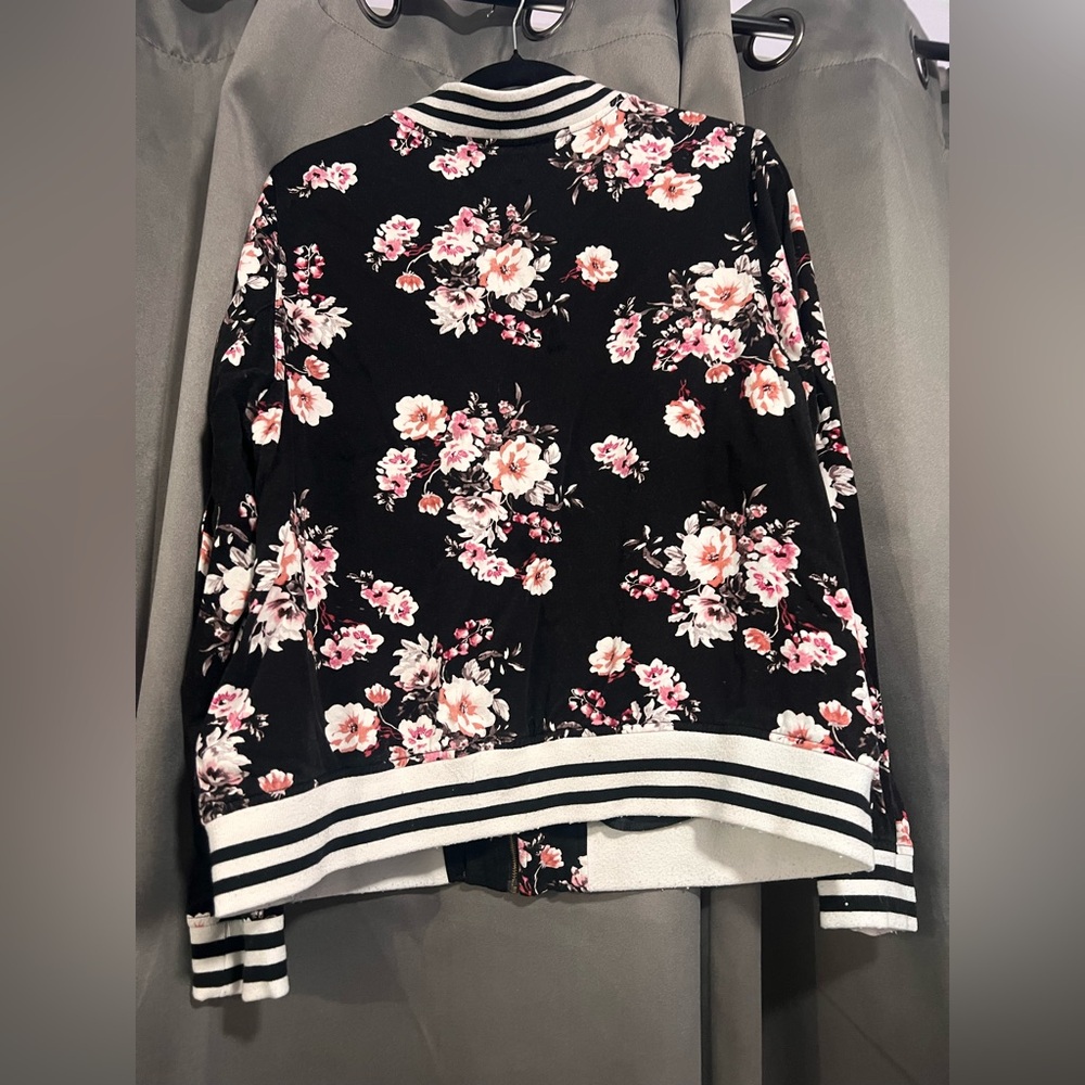torrid Black Floral Zip-Up Bomber Jacket with Pink Accents - Picture 2 of 3